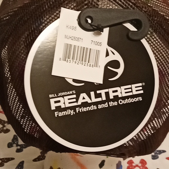 Realtree Snap Back Hat NWT - Picture 6 of 6